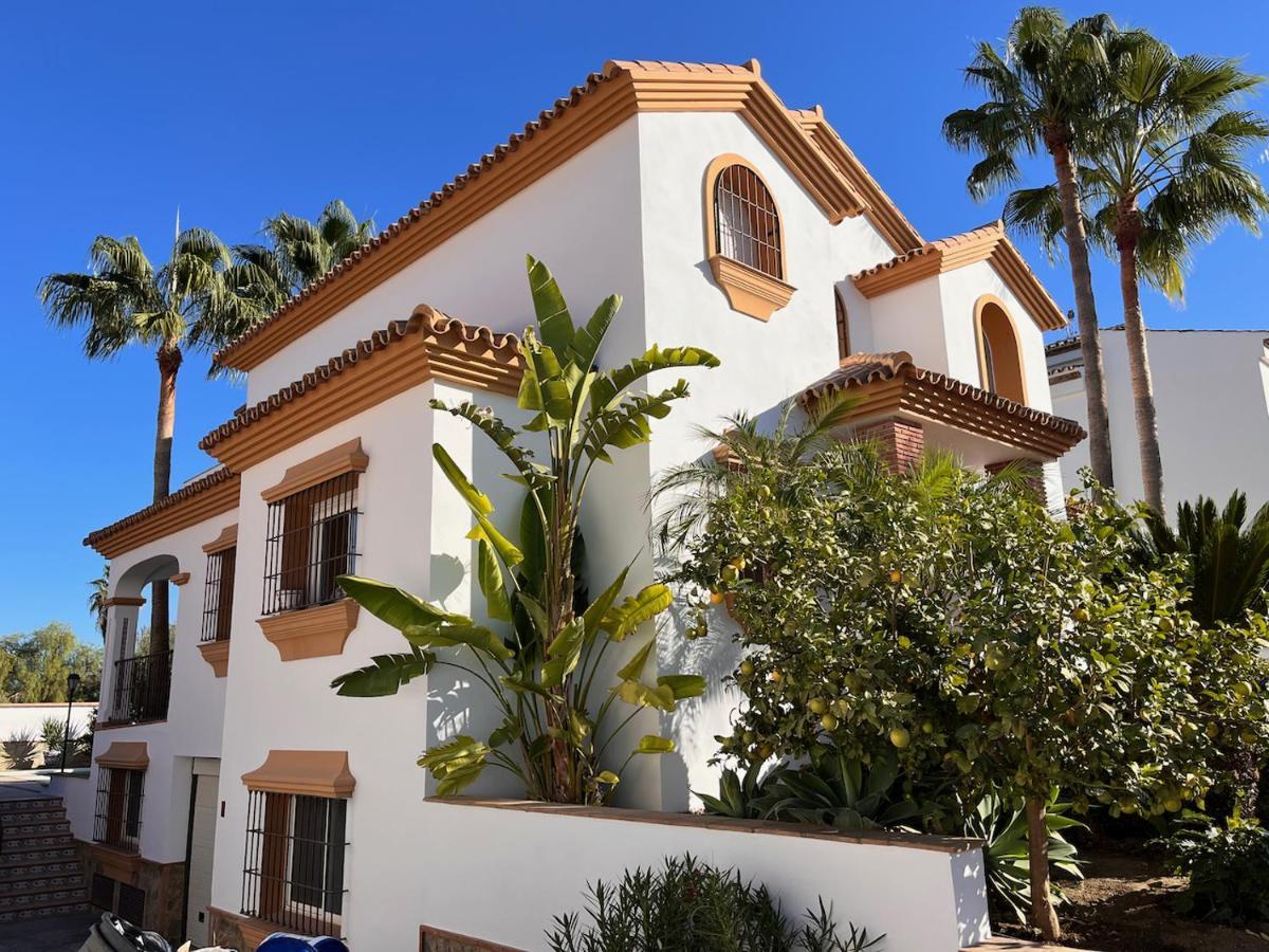 Casa Limon, Boutique Bed And Breakfast, Adults Only Alhaurín el Grande Exterior photo